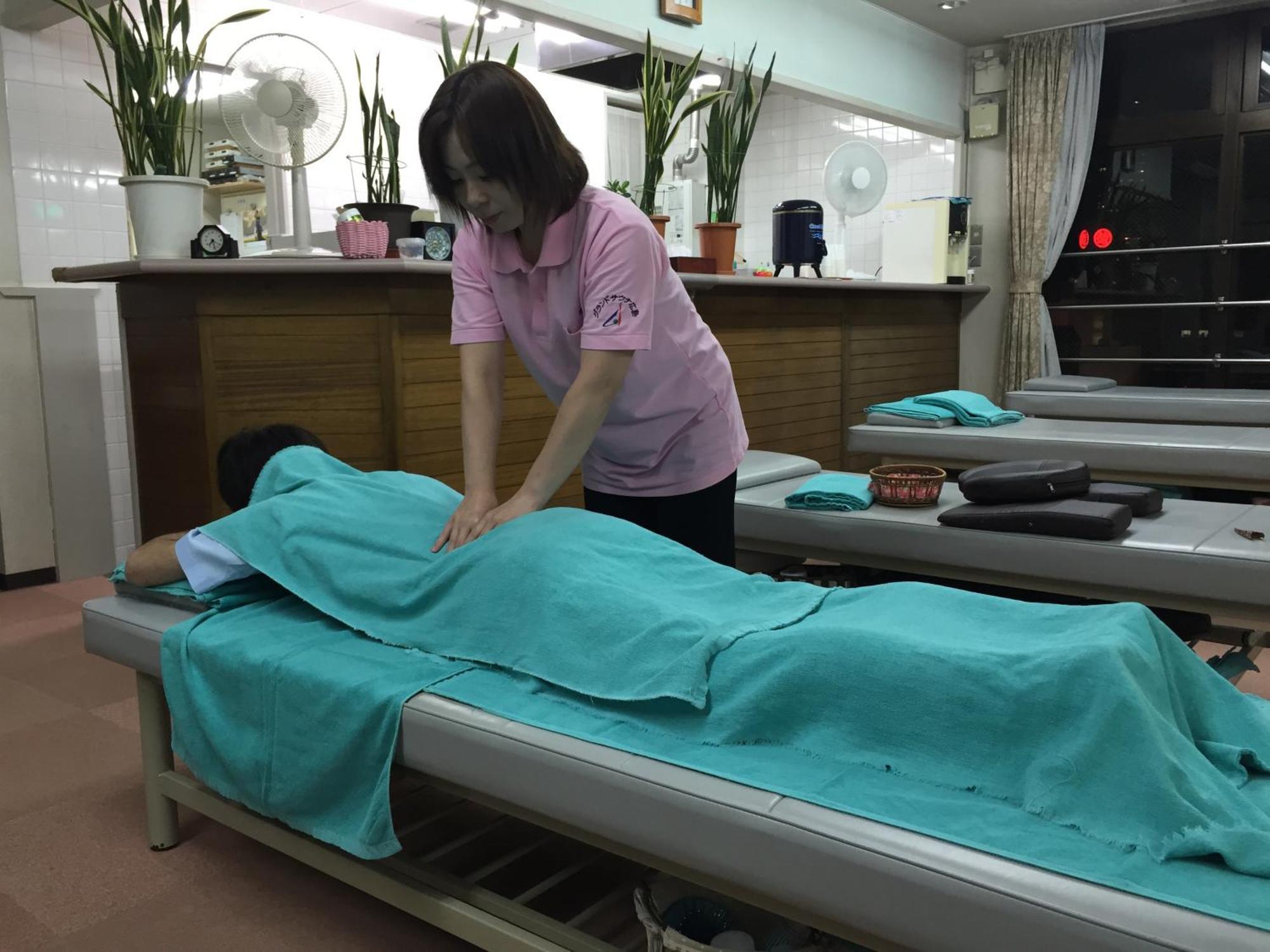 Capsule&Spa Grand Sauna Hiroshima Ngoại thất bức ảnh